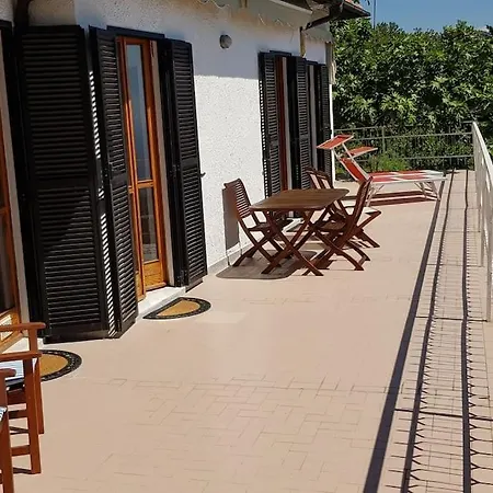 La Casa Di Enzo Casa vacanze *